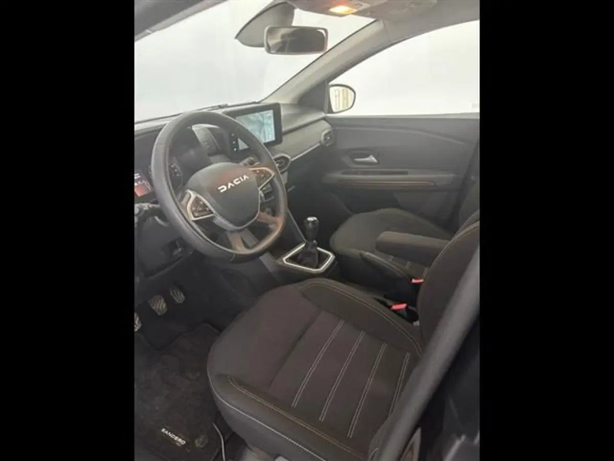 Dacia Sandero usata a Siena (17)