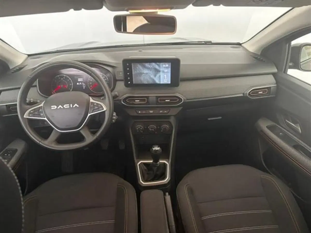 Dacia Sandero usata a Siena (18)