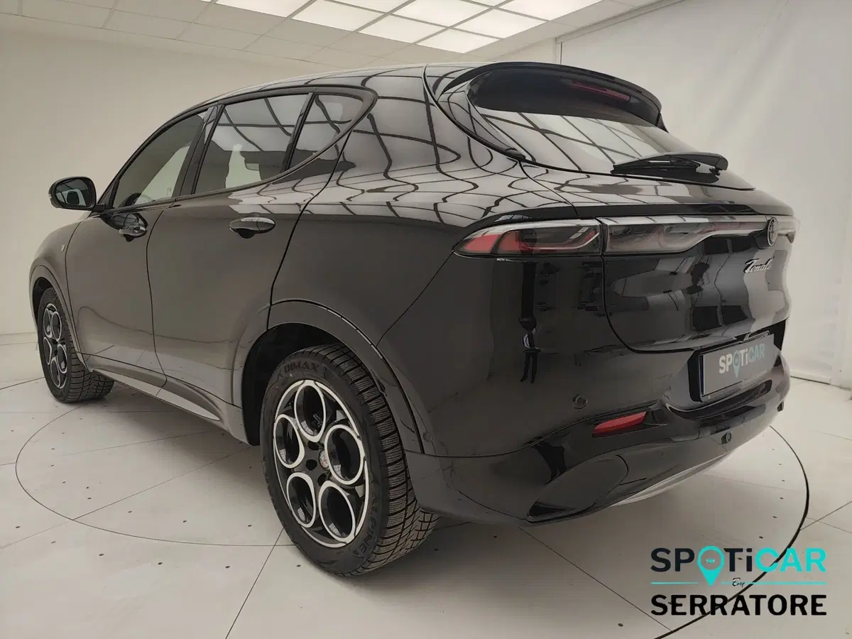 Alfa Romeo Tonale usata a Como (4)