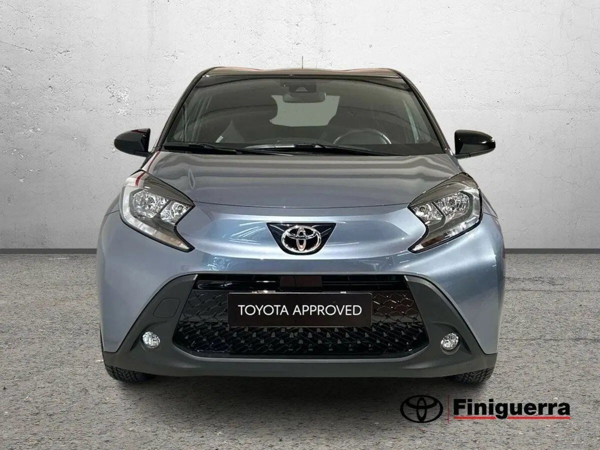 Toyota Aygo X usata a Lecco (2)