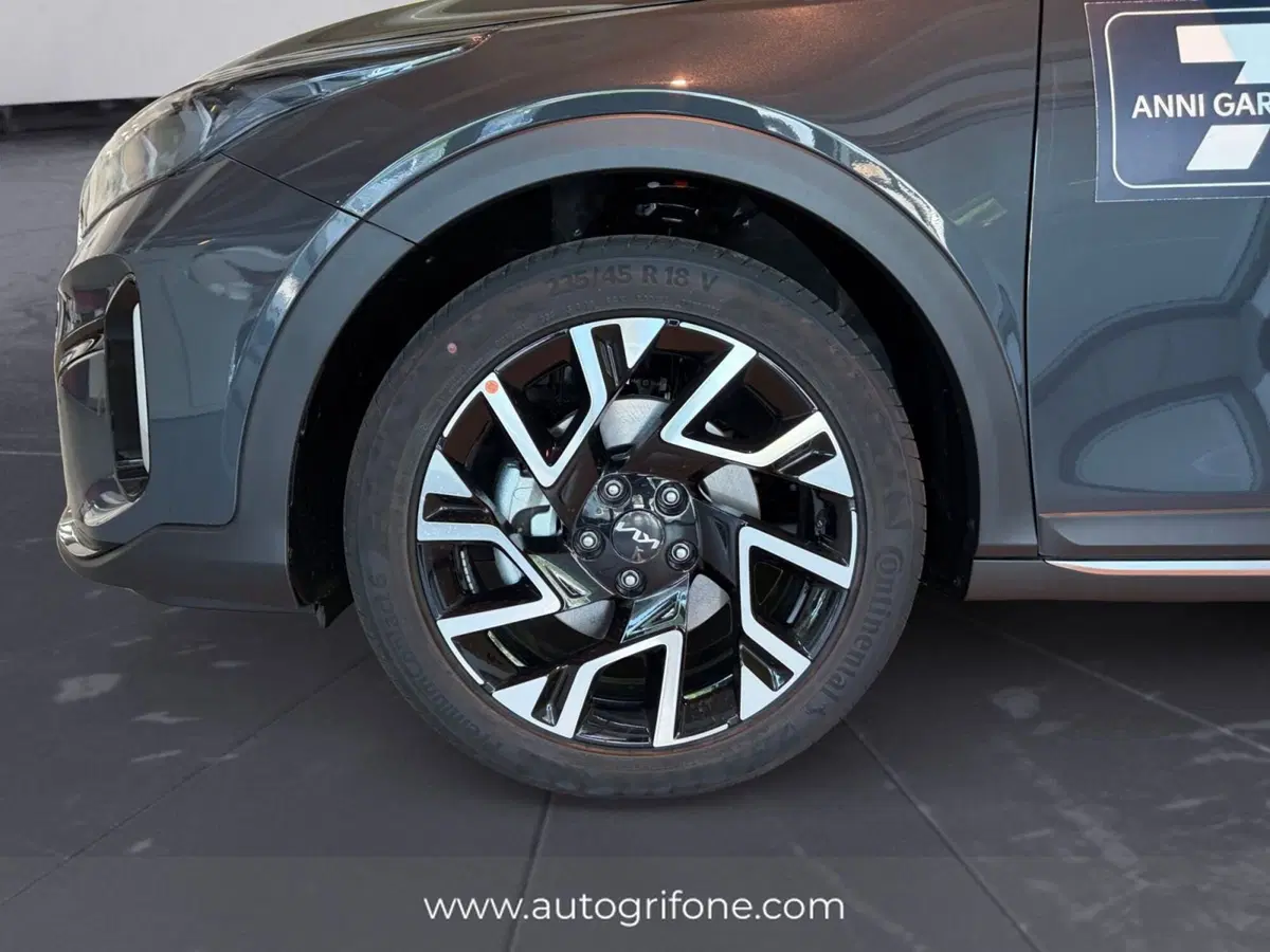 Kia XCeed nuova a Modena (14)
