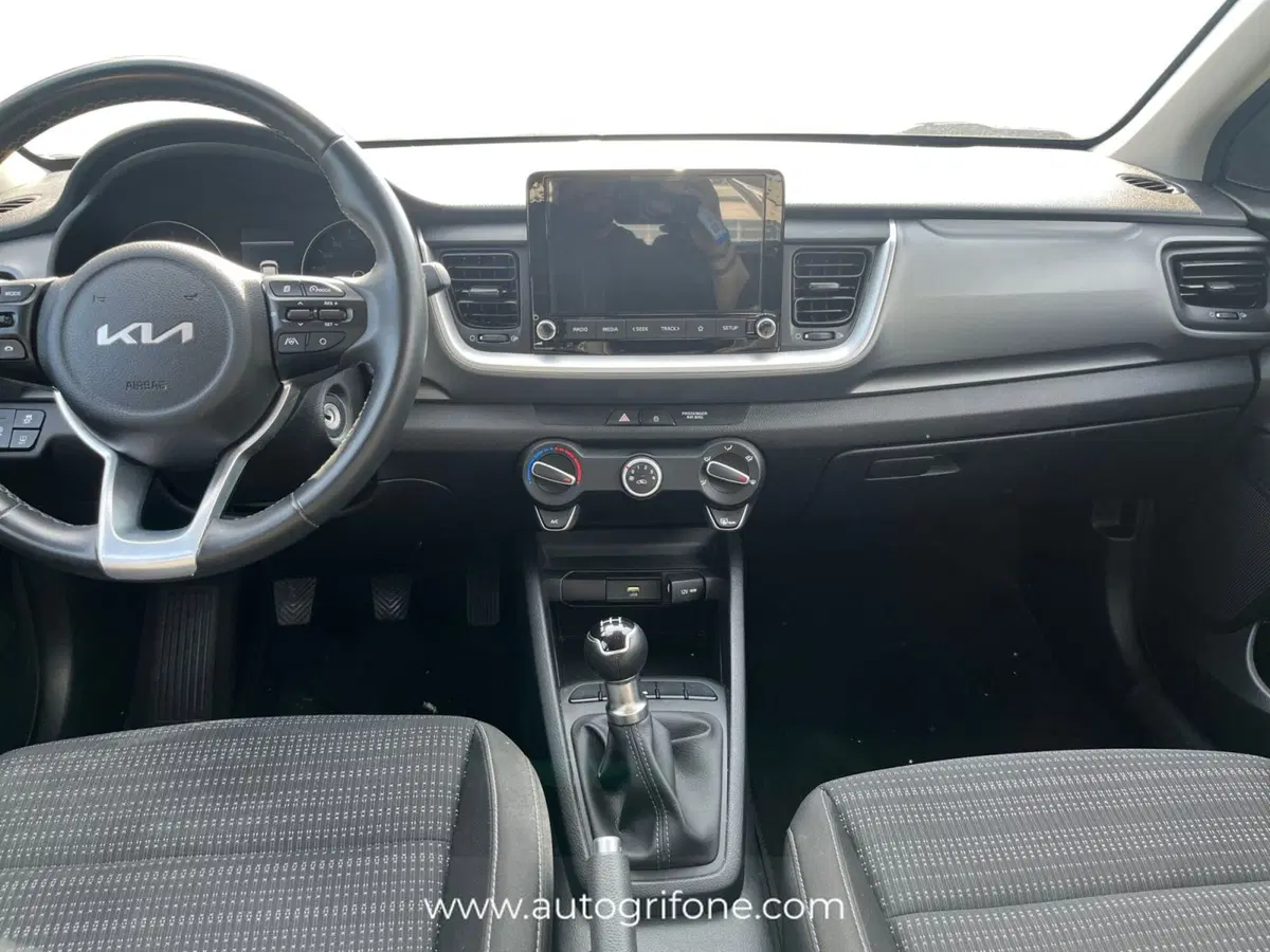 Kia Stonic usata a Modena (11)