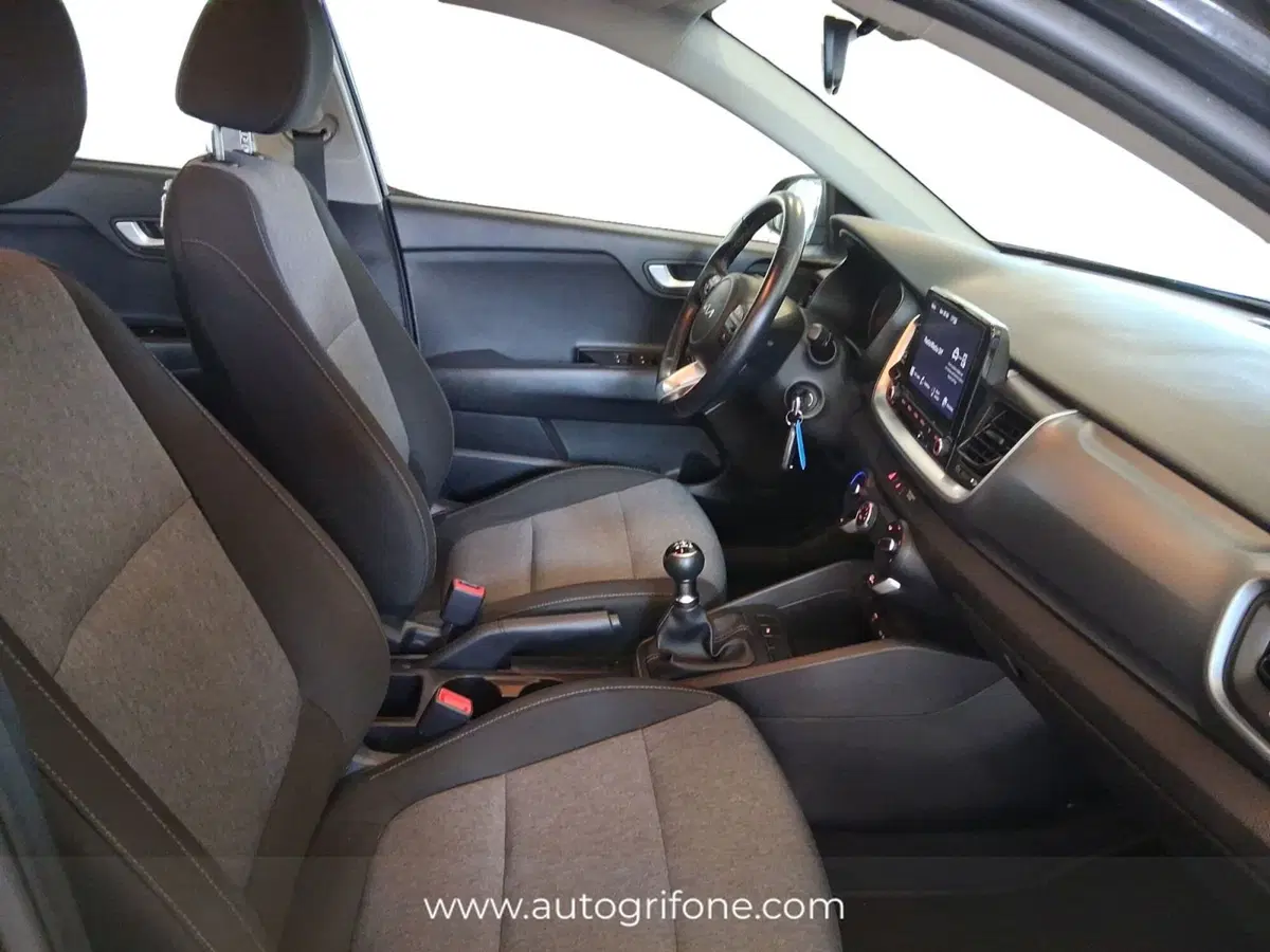 Kia Stonic usata a Modena (15)