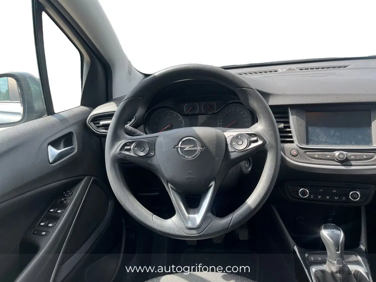 Opel Crossland X usata a Modena (12)