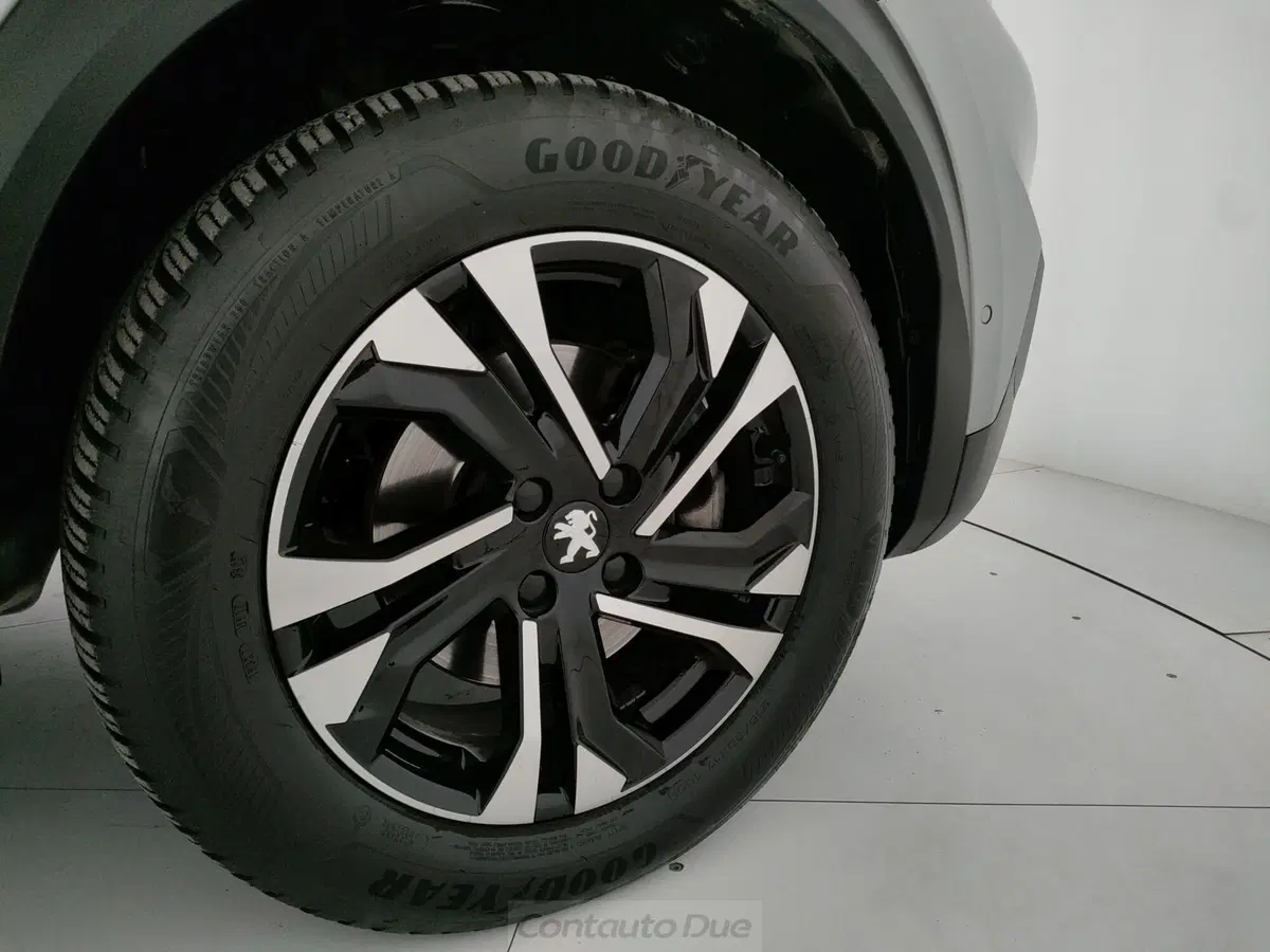 Peugeot 2008 usata a Caserta (17)