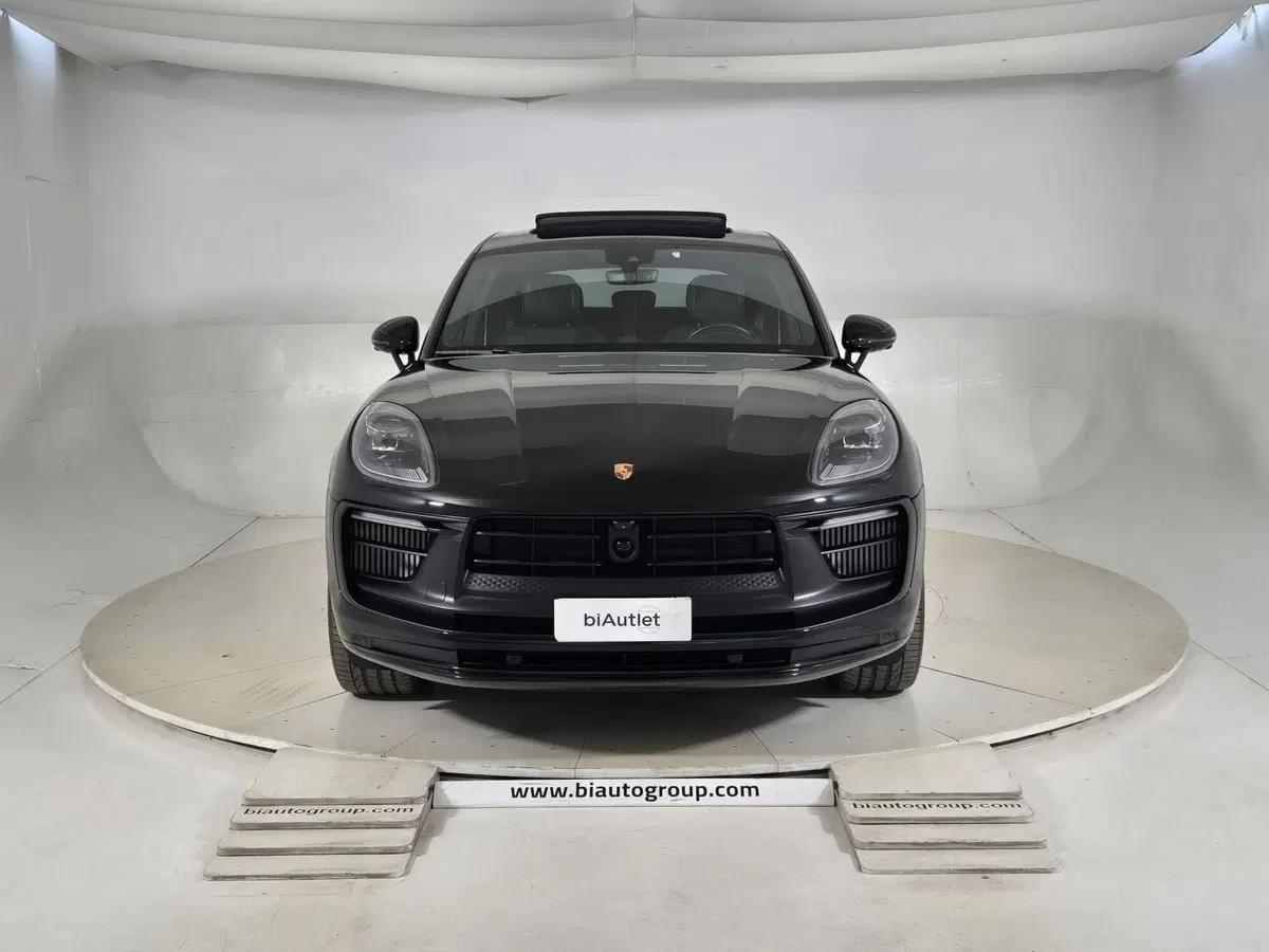 Porsche Macan usata a Torino (2)