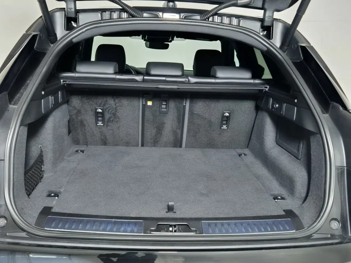 Land Rover Range Rover Velar usata a Torino (12)