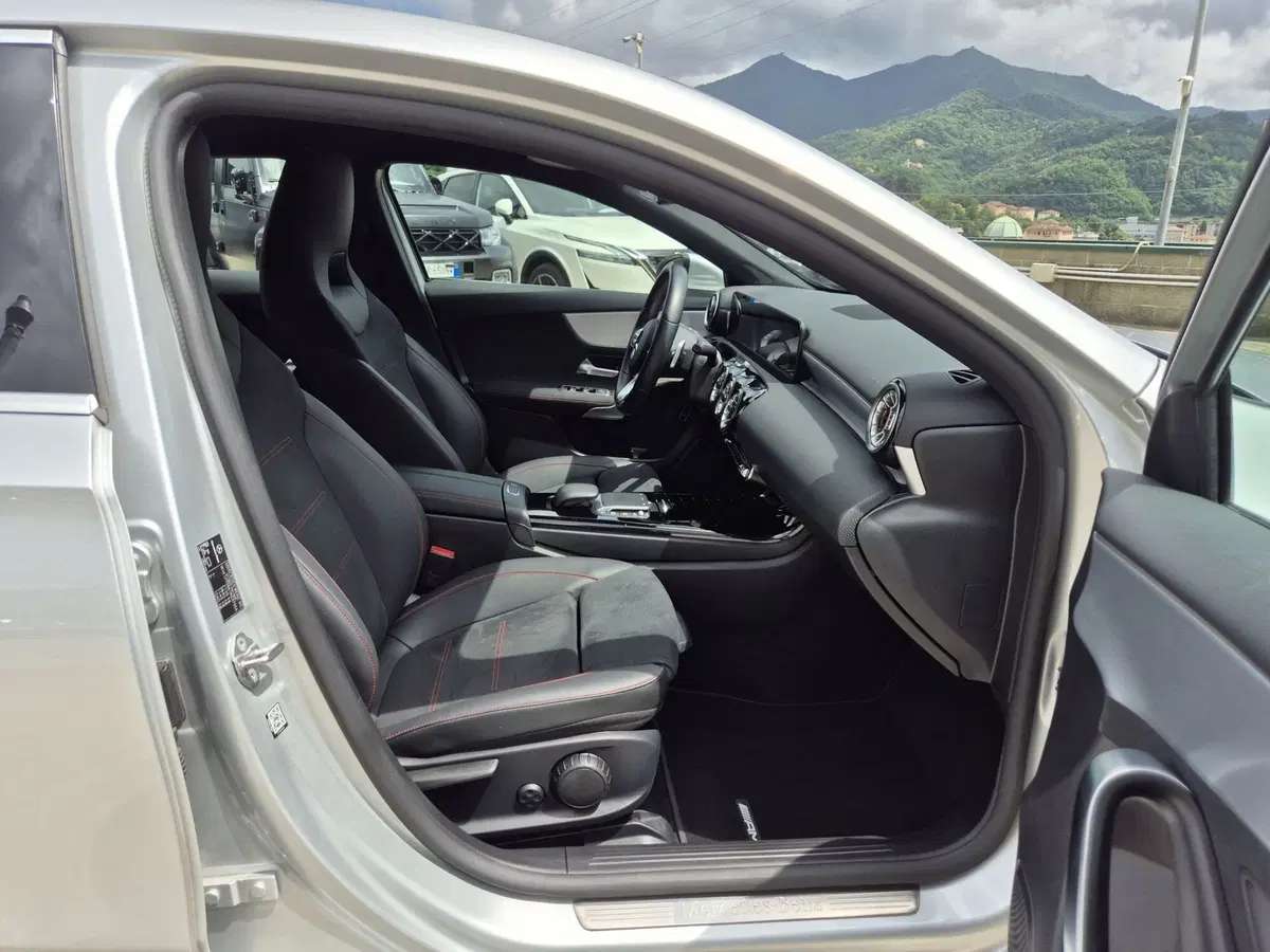 Mercedes-Benz Classe A usata  (9)