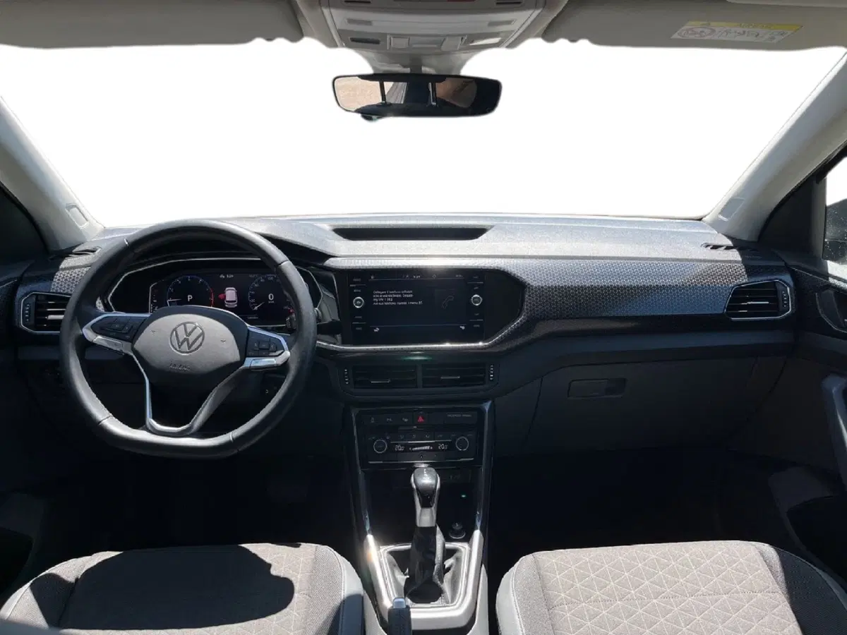 Volkswagen T-Cross usata a Torino (11)