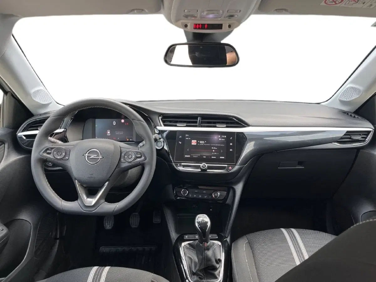 Opel Corsa usata a Torino (11)