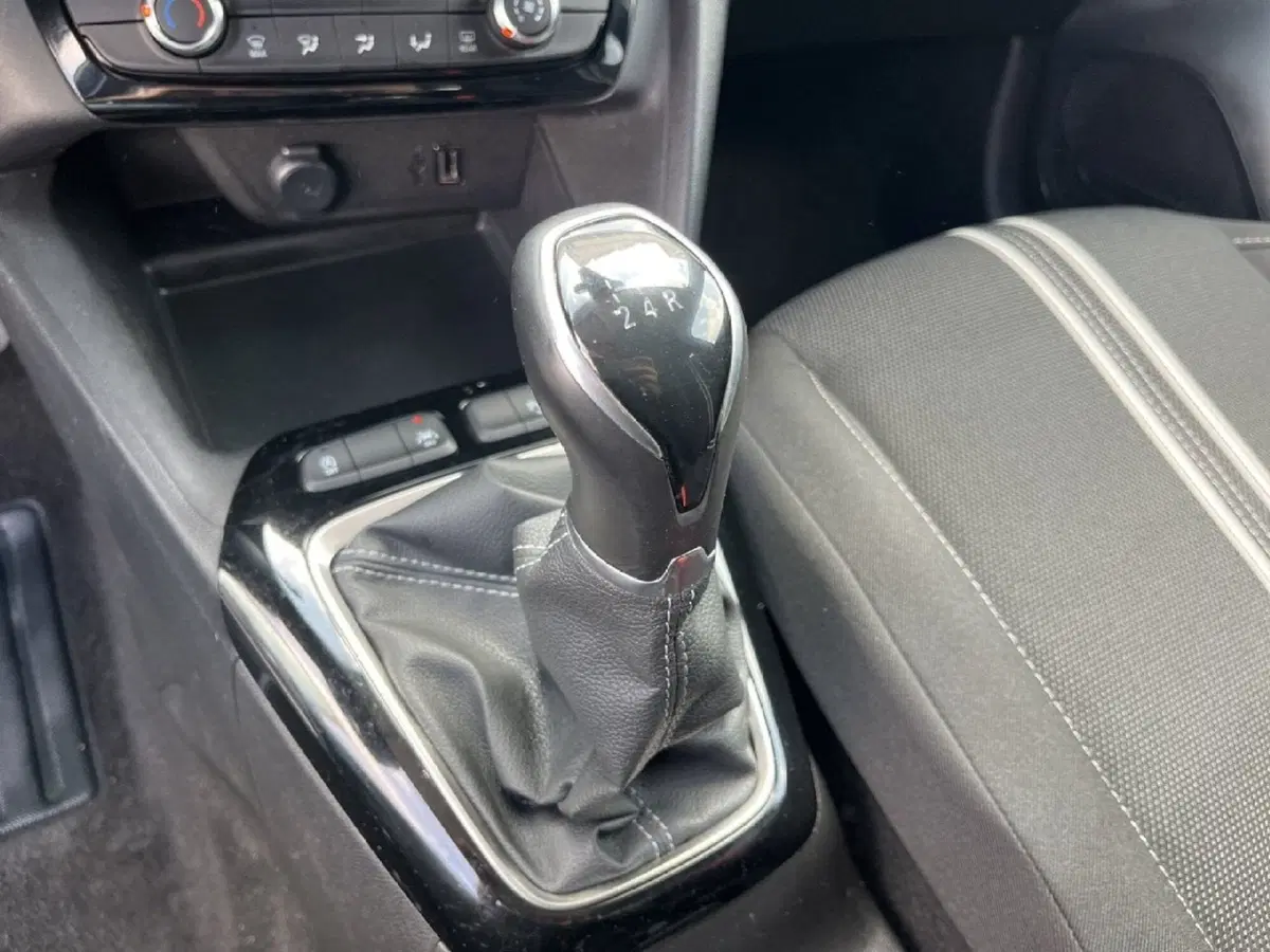 Opel Corsa usata a Torino (13)