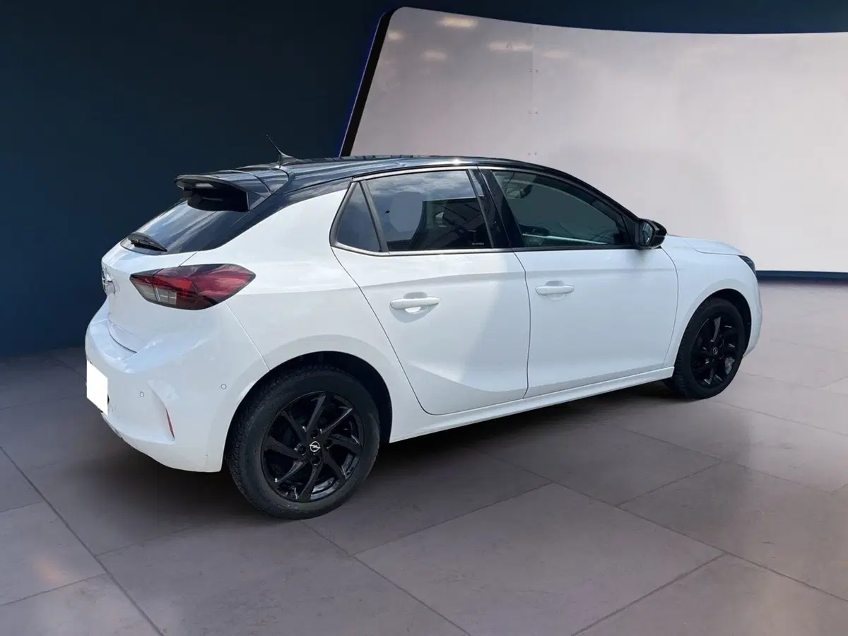 Opel Corsa usata a Torino (4)
