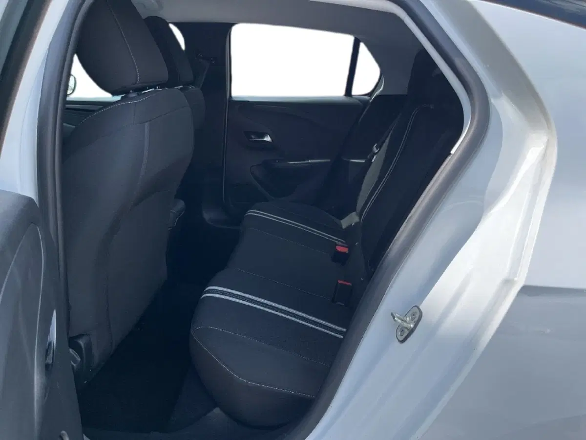 Opel Corsa usata a Torino (9)