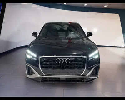 Audi Q2 35 2.0 tdi S line edition s-tronic del 2025 usata a Torino