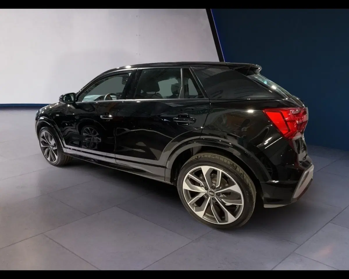Audi Q2 usata a Torino (10)