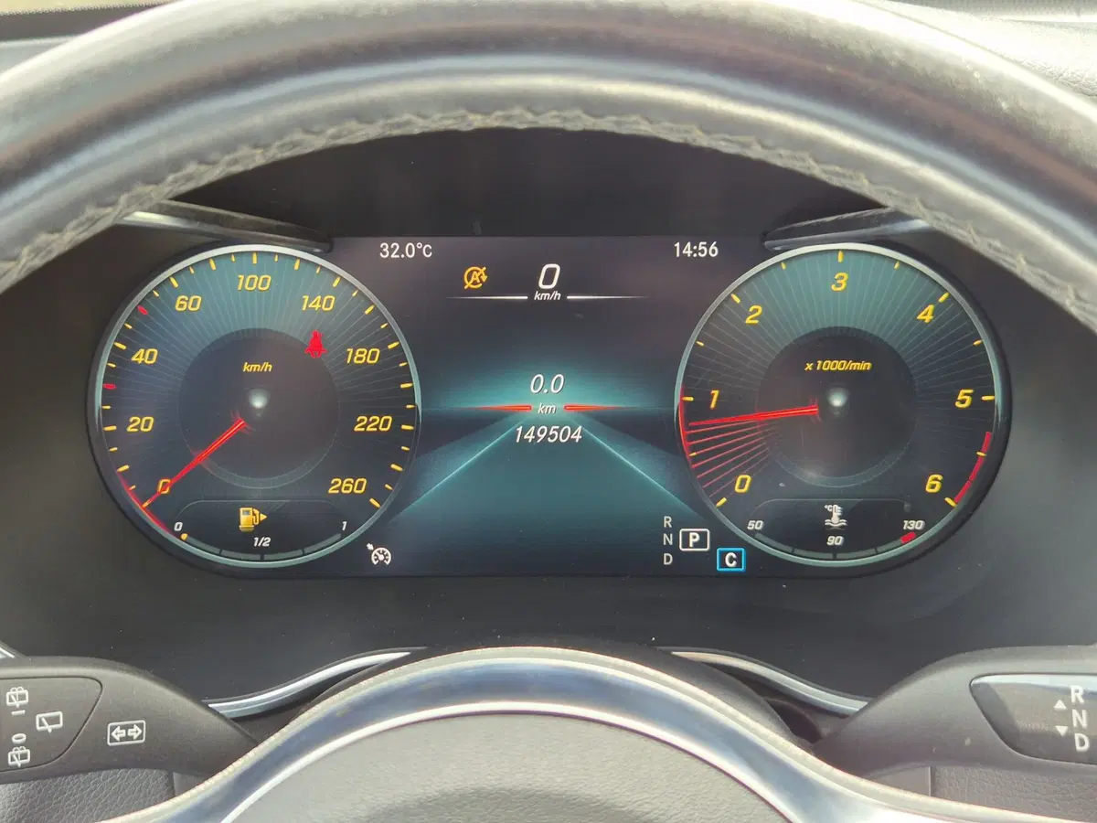 Mercedes-Benz GLC SUV usata  (13)