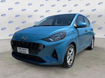 Hyundai i10 1.0 MPI Tech del 2023 usata a Serravalle Pistoiese