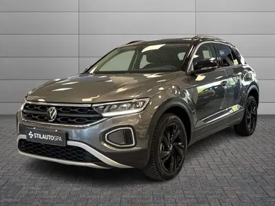 Volkswagen T-Roc 2.0 tdi Life 115cv del 2025 usata a Prato