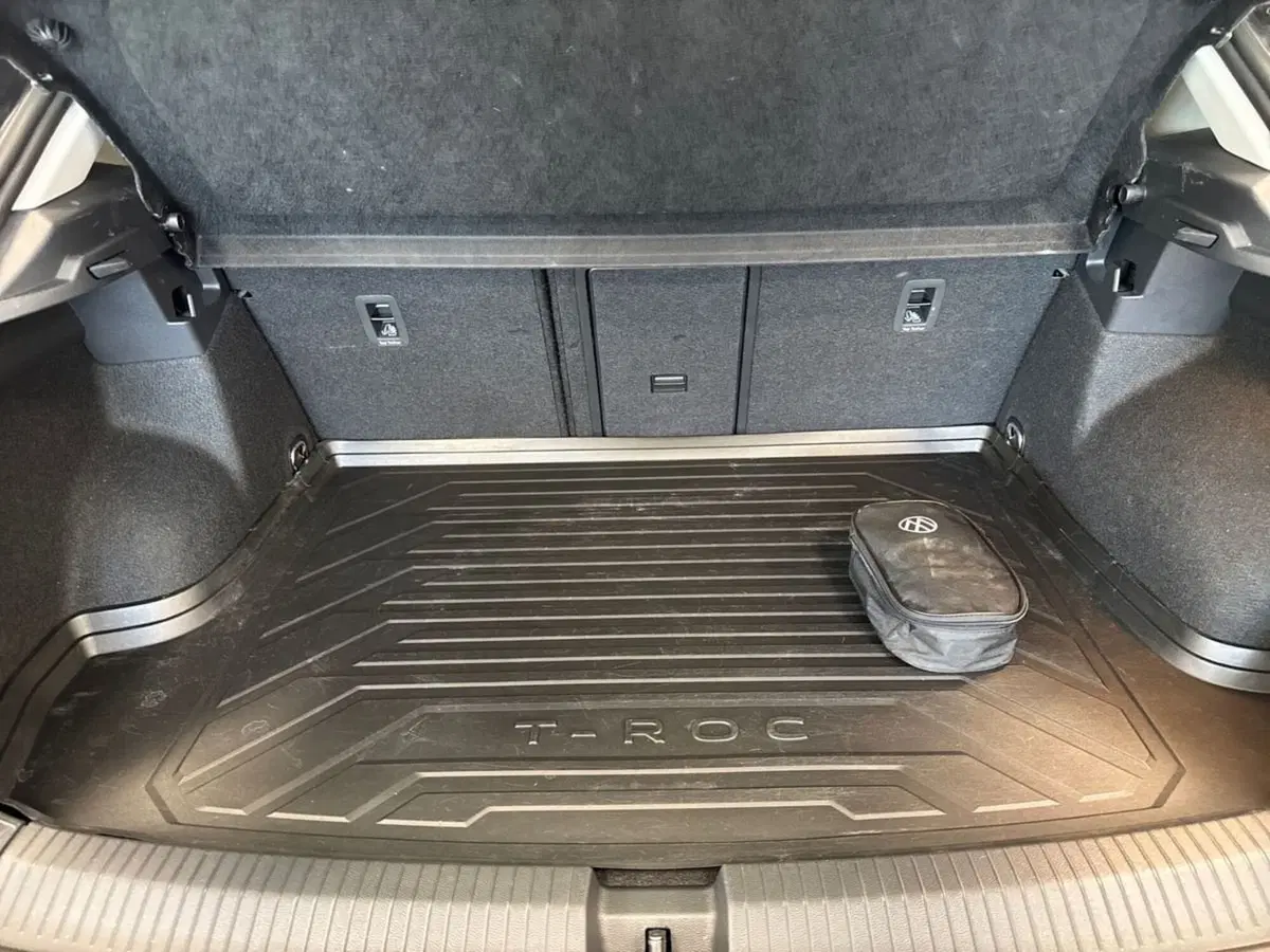 Volkswagen T-Roc usata a Prato (14)