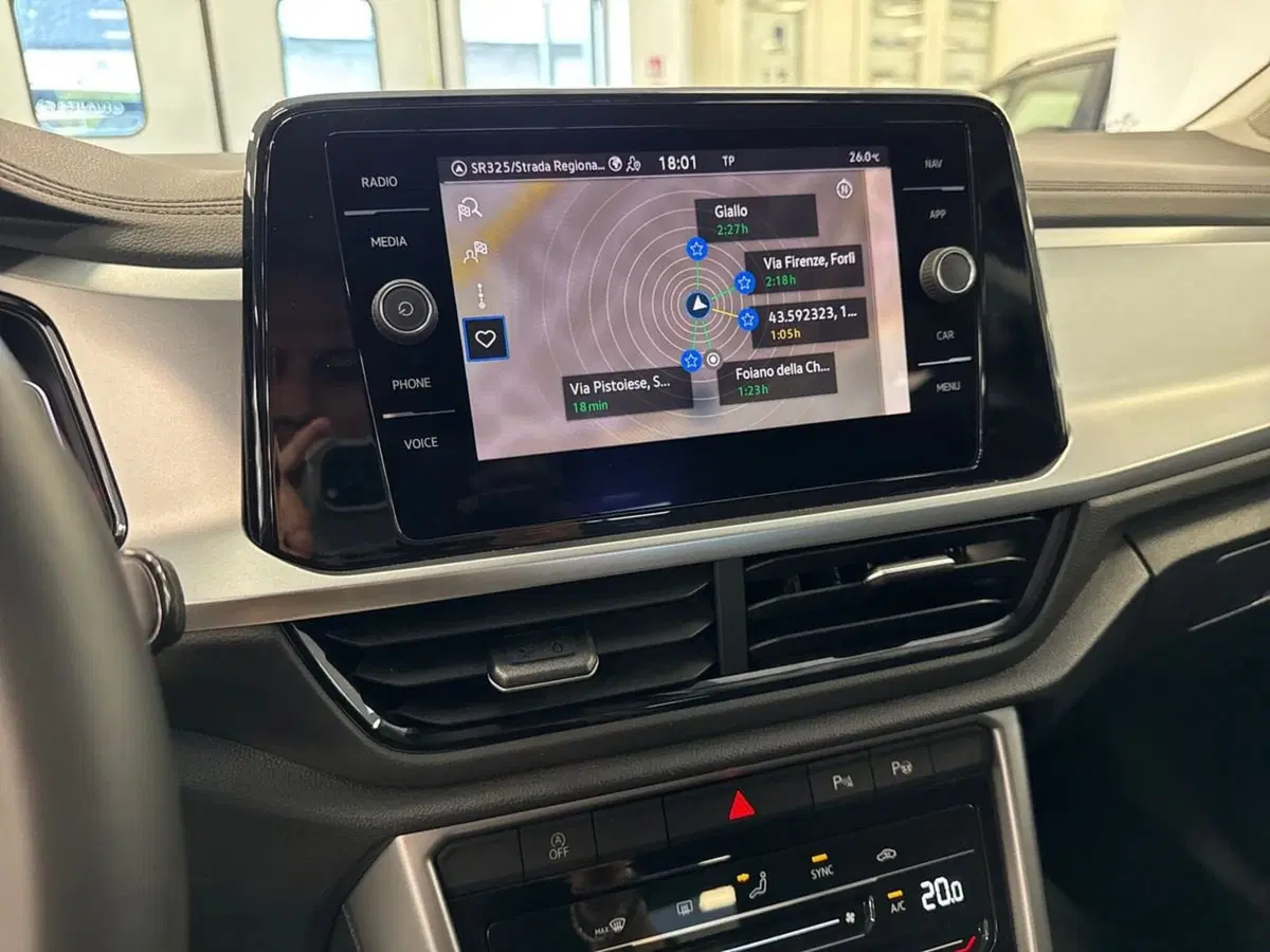 Volkswagen T-Roc usata a Prato (16)