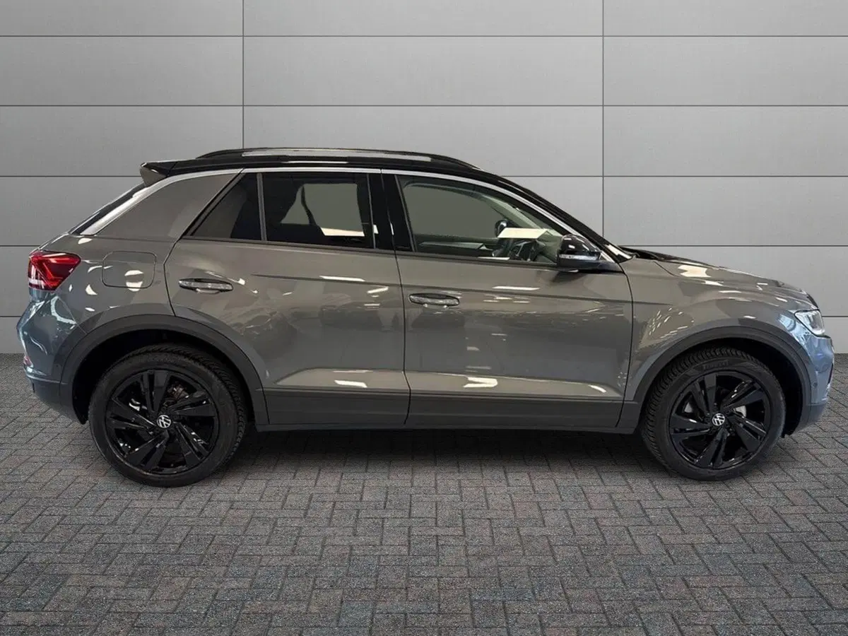 Volkswagen T-Roc usata a Prato (4)