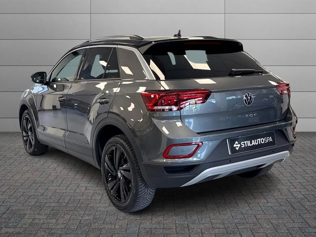 Volkswagen T-Roc usata a Prato (5)