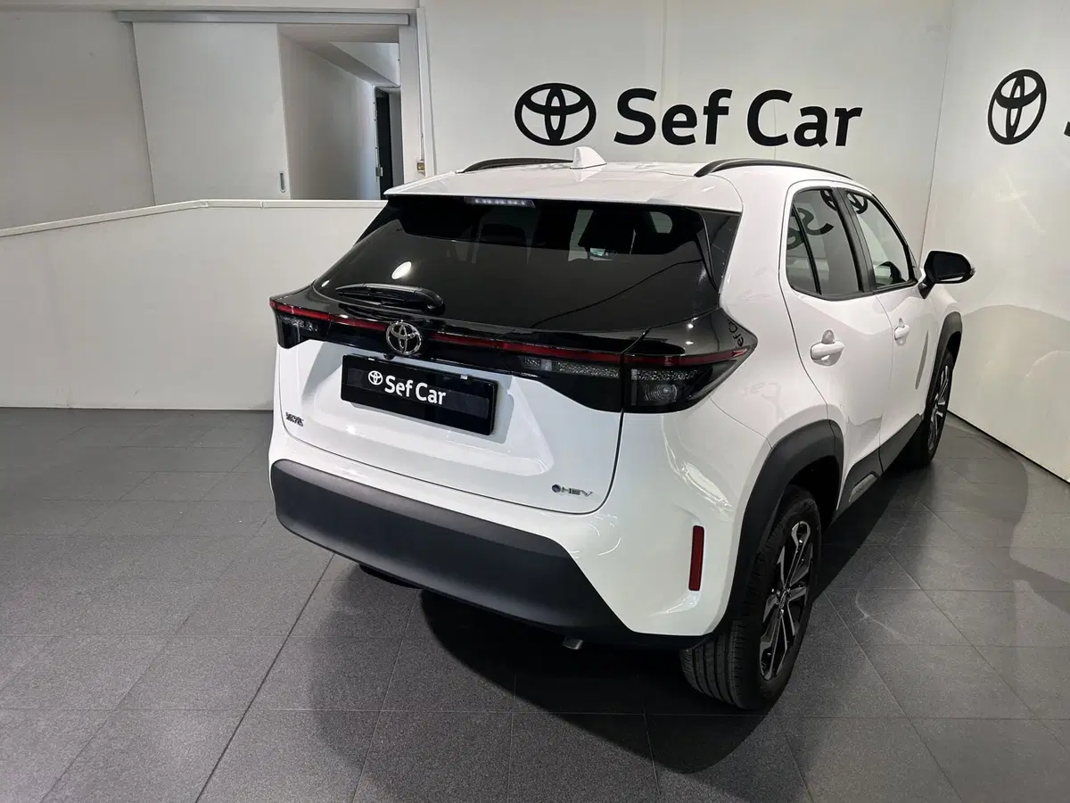 Toyota Yaris Cross usata a Milano (4)