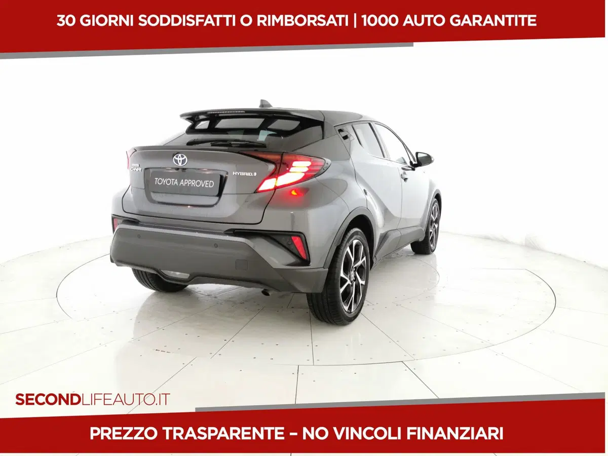 Toyota Toyota C-HR usata a Chieti (3)