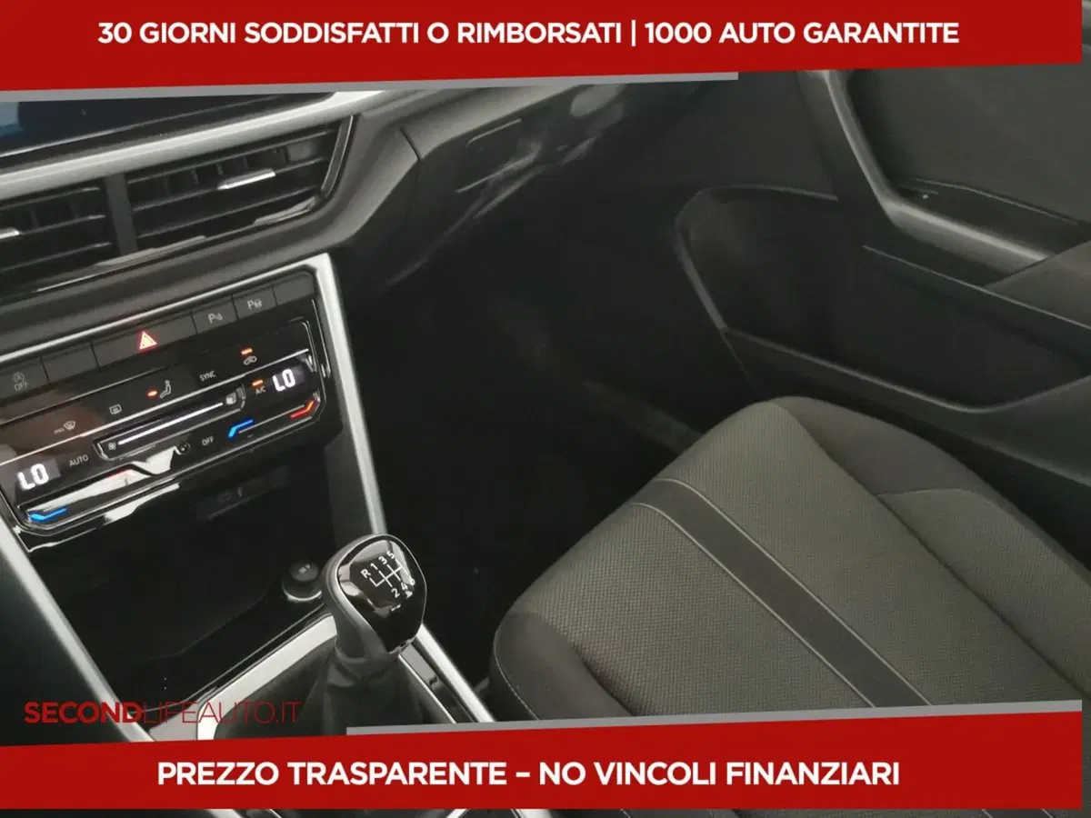 Volkswagen T-Roc usata a Chieti (16)