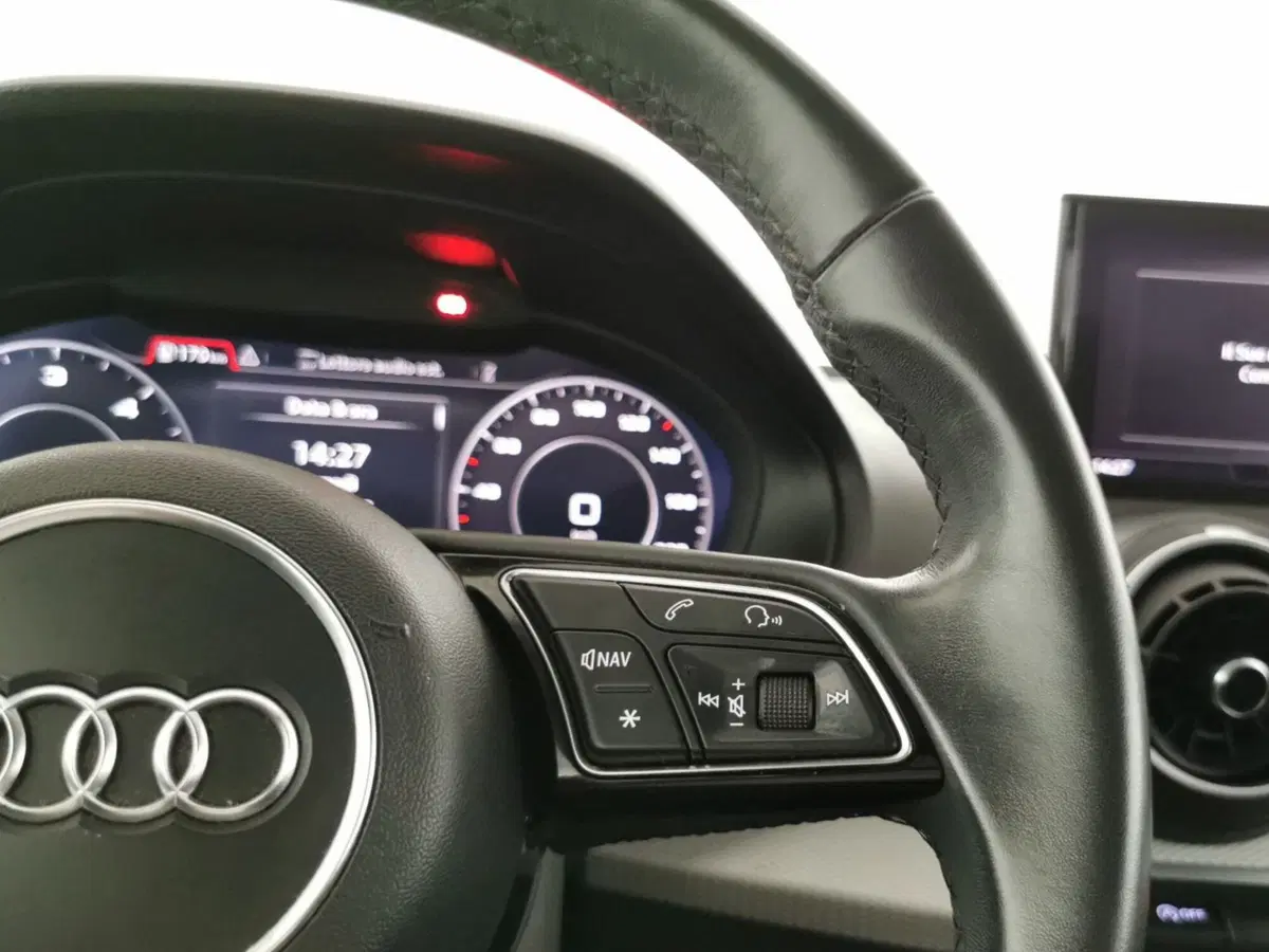 Audi Q2 usata a Chieti (11)