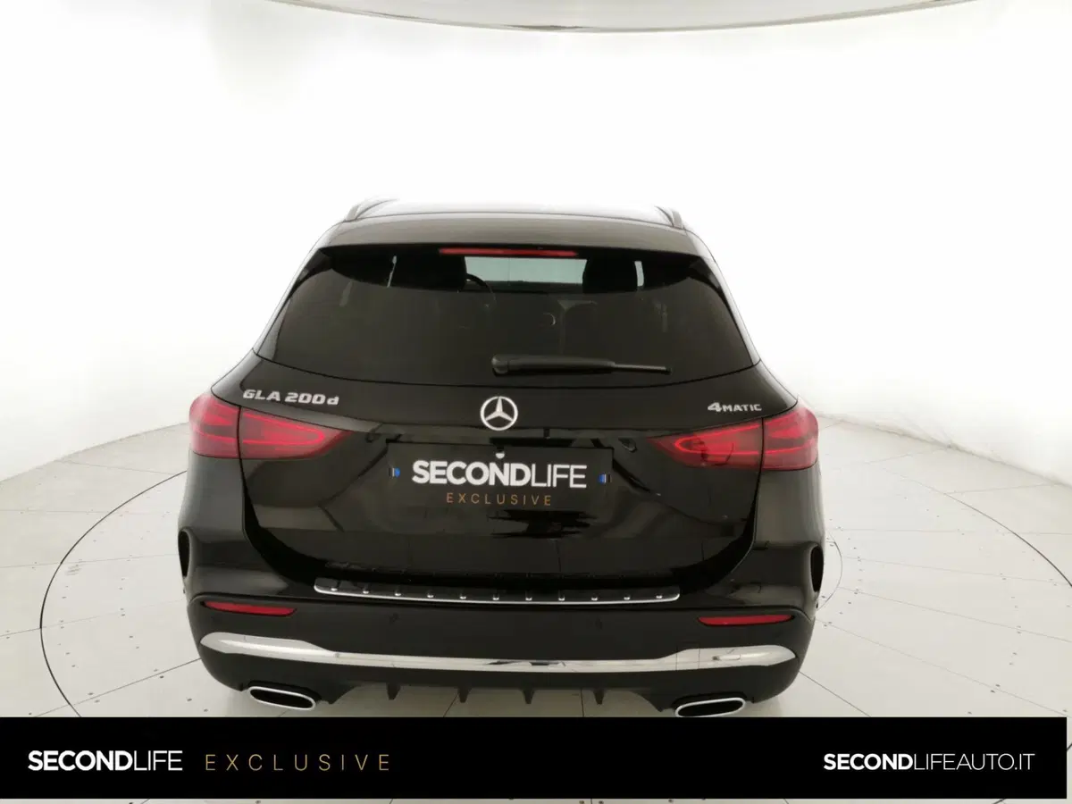 Mercedes-Benz GLA SUV usata a Chieti (16)