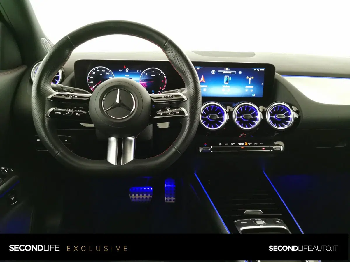 Mercedes-Benz GLA SUV usata a Chieti (9)