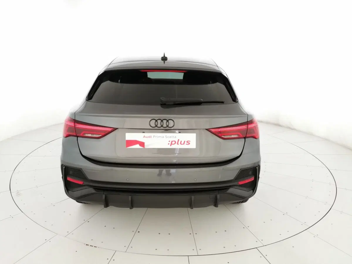 Audi Q3 Sportback usata a Chieti (9)