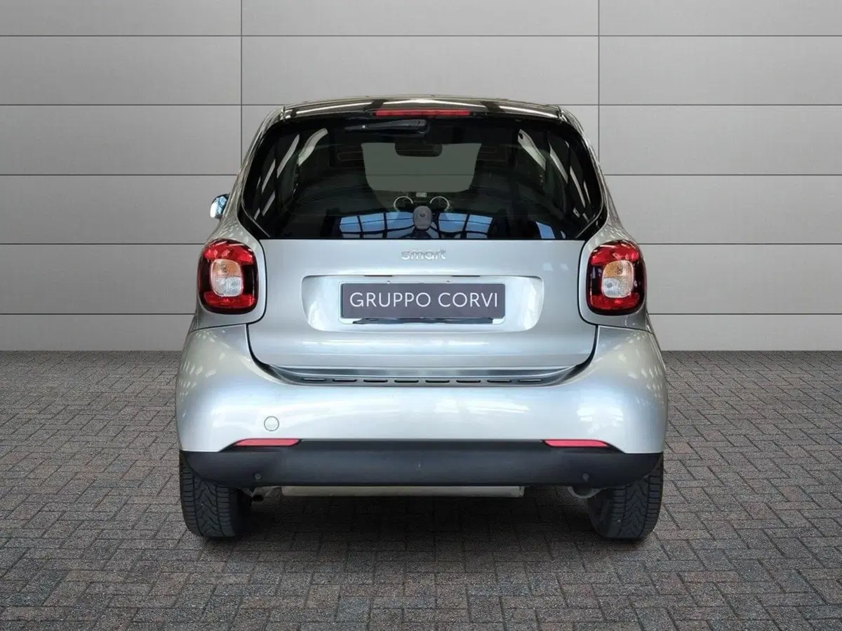 smart Fortwo usata a Roma (2)