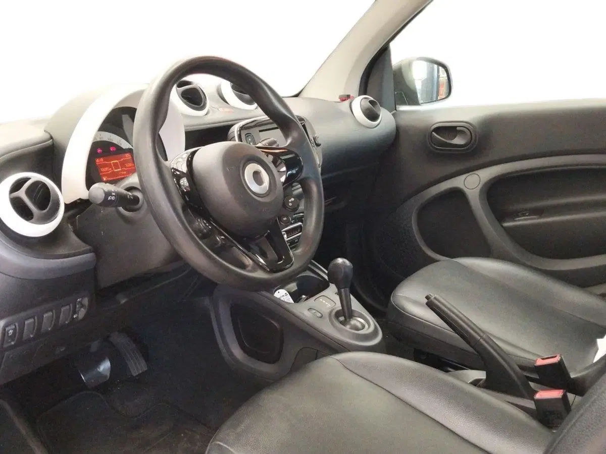 smart Fortwo usata a Roma (4)