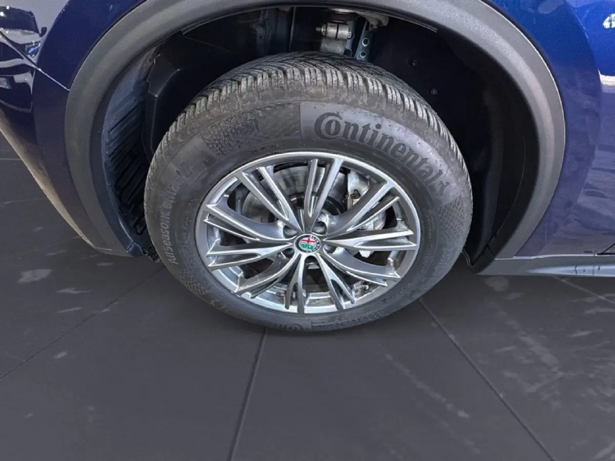 Alfa Romeo Stelvio usata a Agrigento (15)