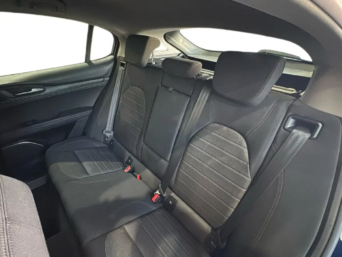 Alfa Romeo Stelvio usata a Agrigento (19)