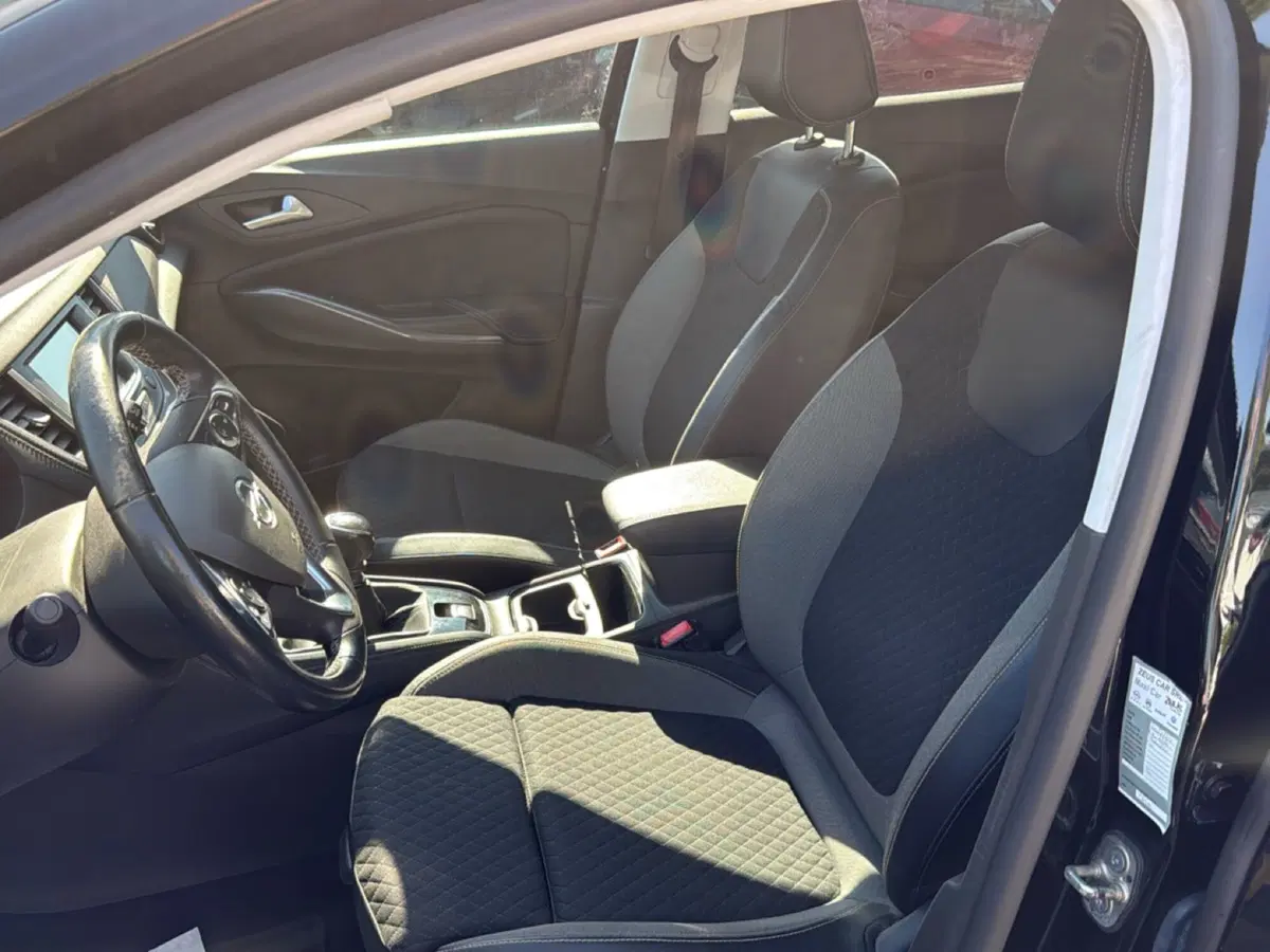 Opel Grandland X usata a Bologna (12)
