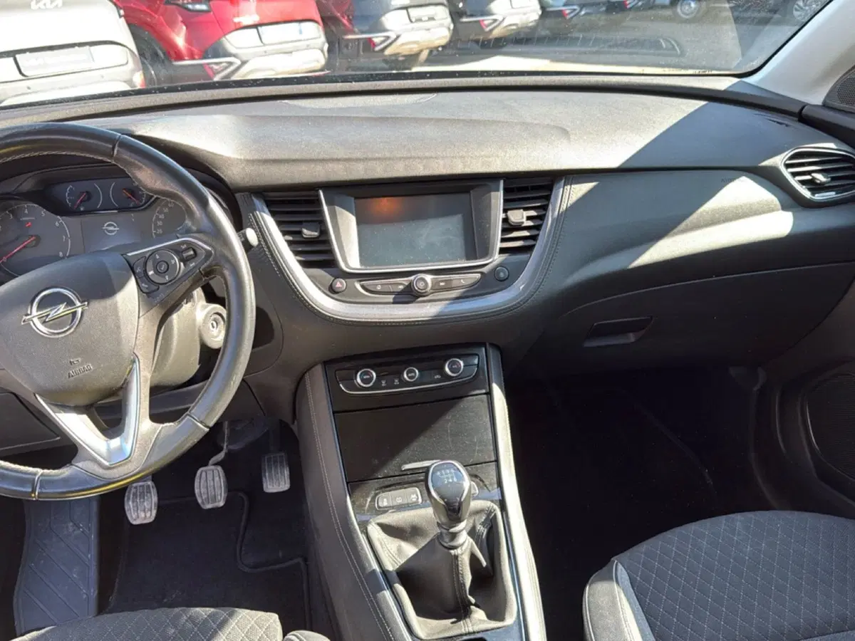 Opel Grandland X usata a Bologna (13)
