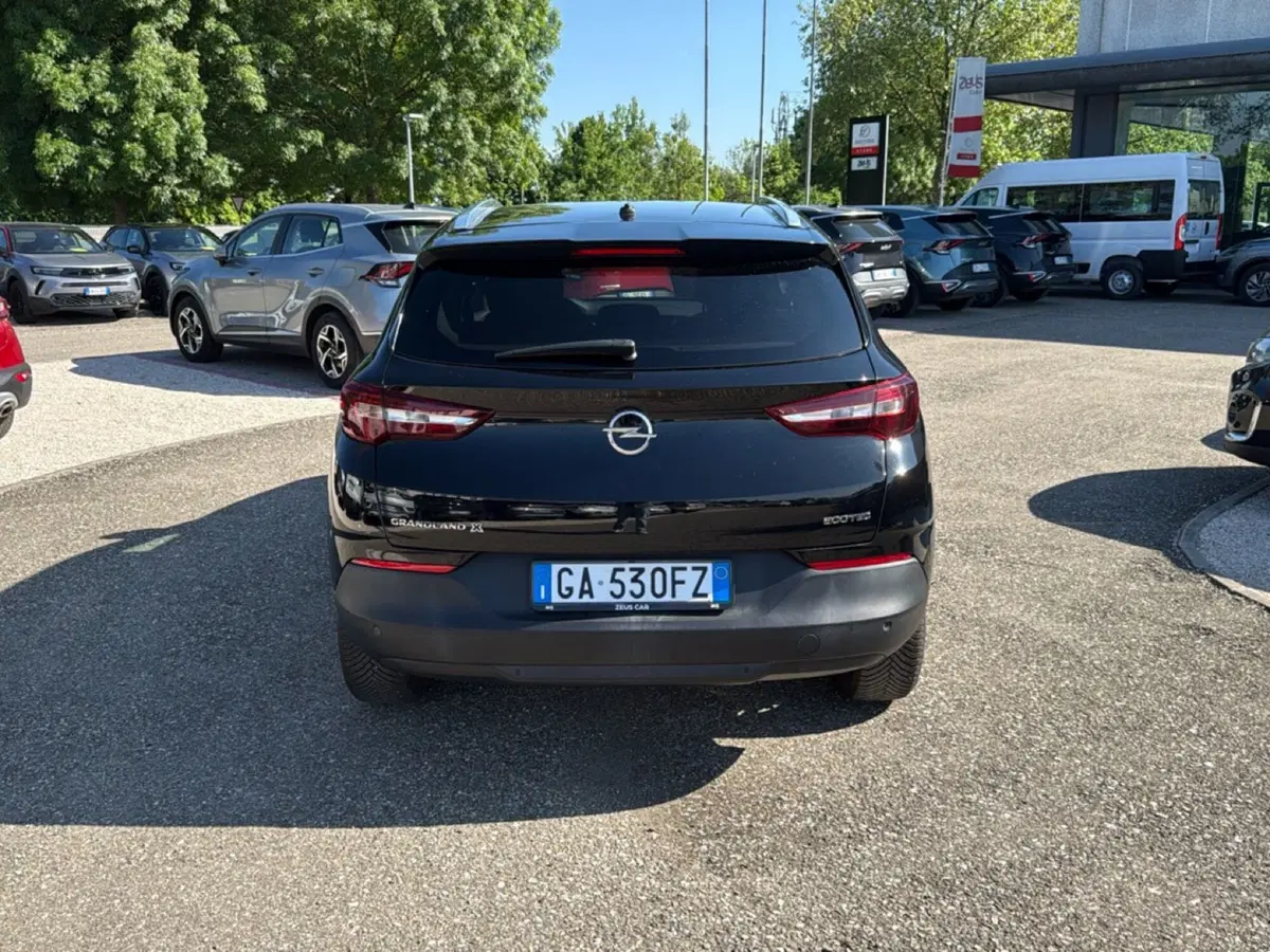 Opel Grandland X usata a Bologna (5)