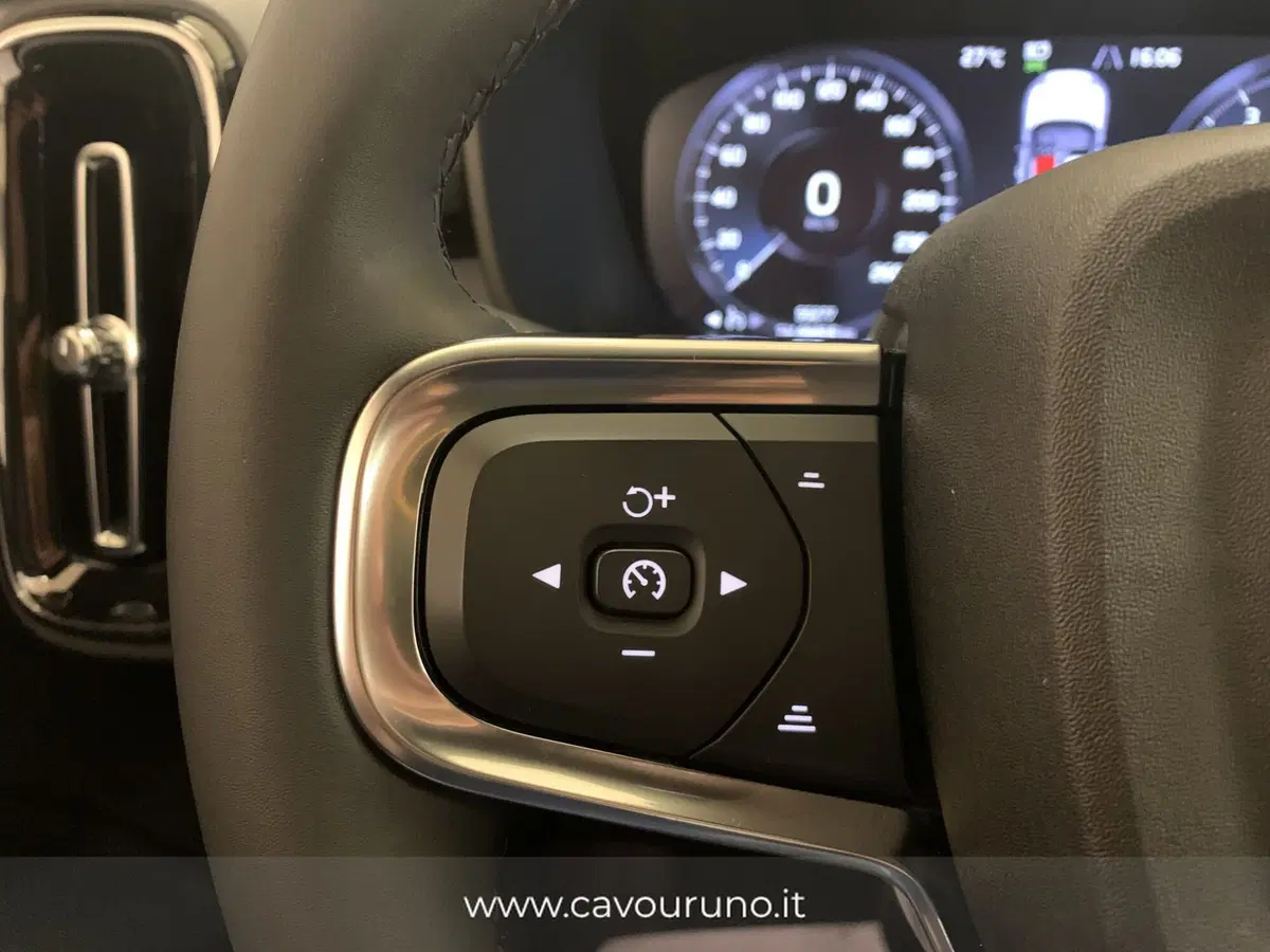 Volvo XC40 usata a Ferrara (14)