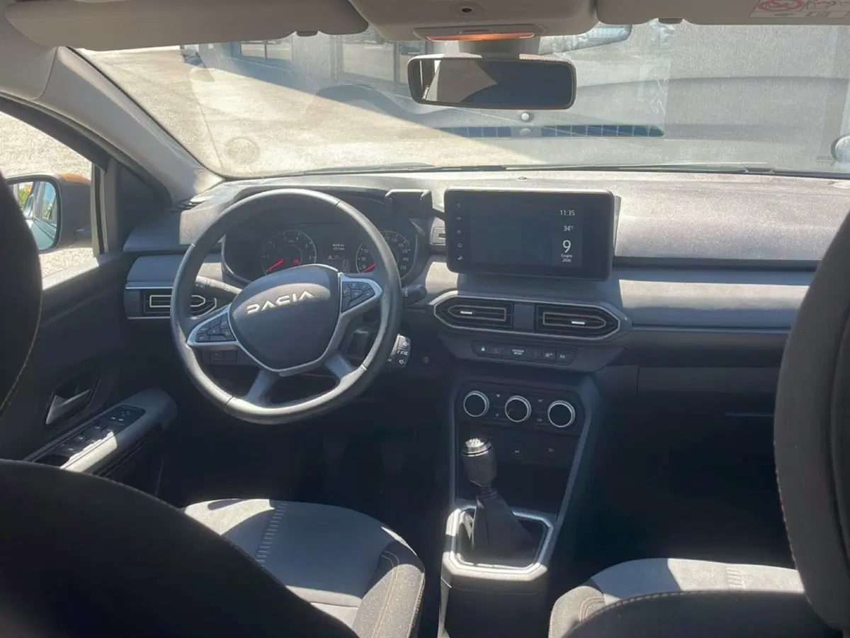 Dacia Sandero usata a Bologna (13)