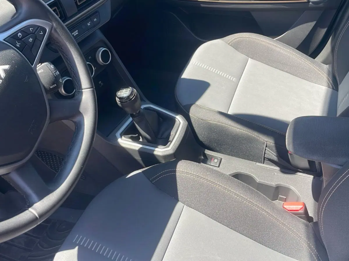 Dacia Sandero usata a Bologna (18)
