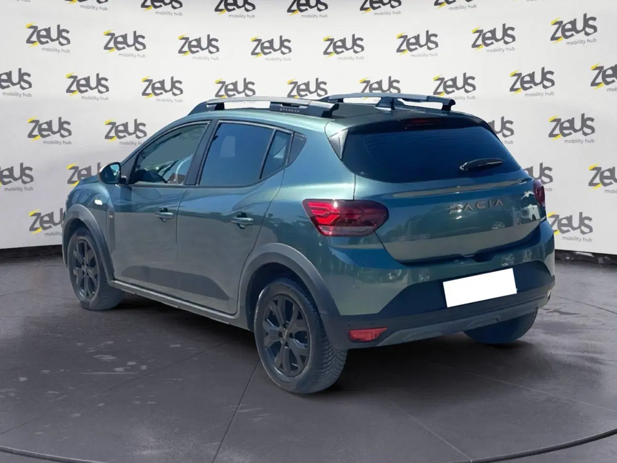 Dacia Sandero usata a Bologna (4)