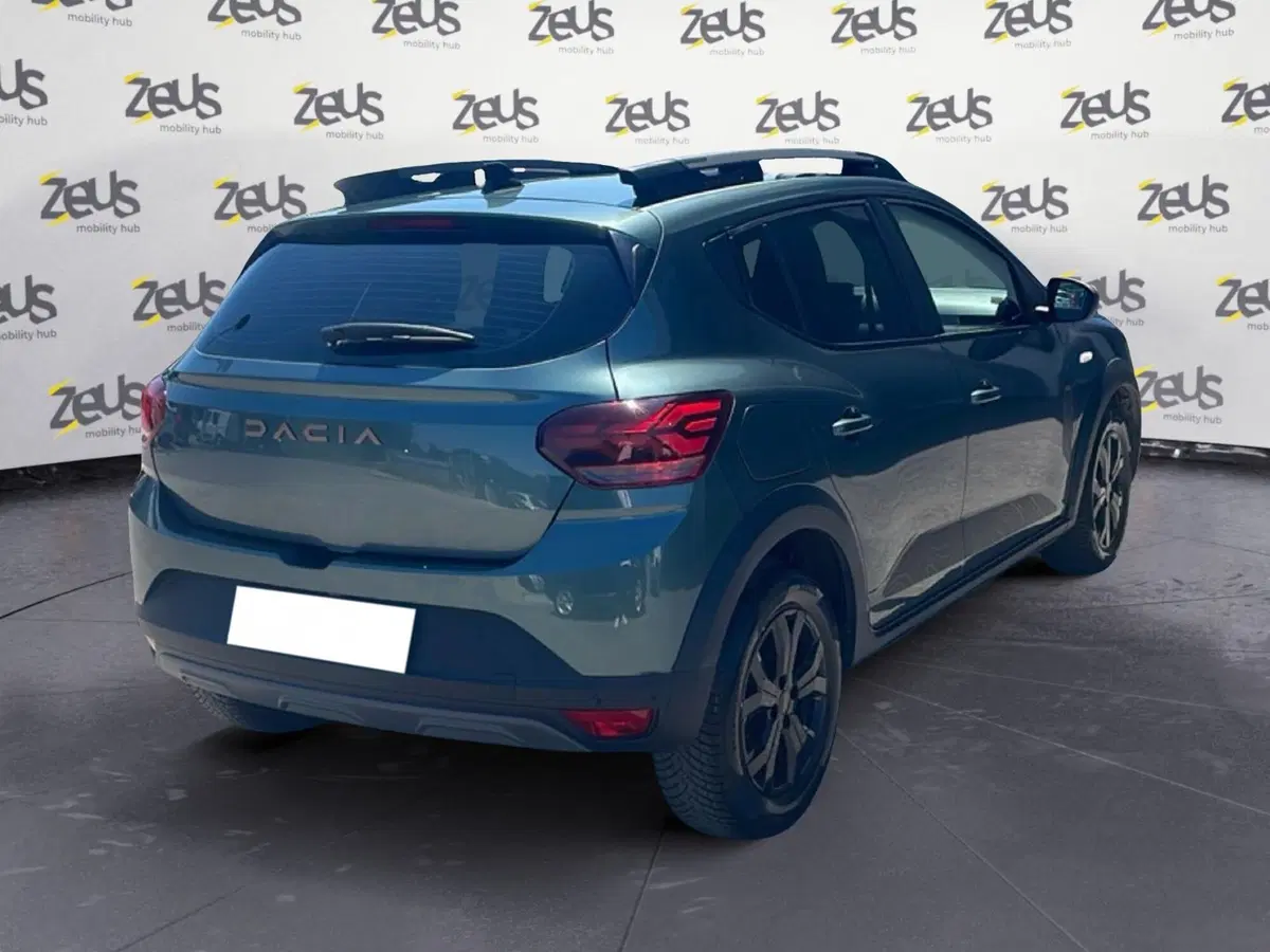 Dacia Sandero usata a Bologna (6)