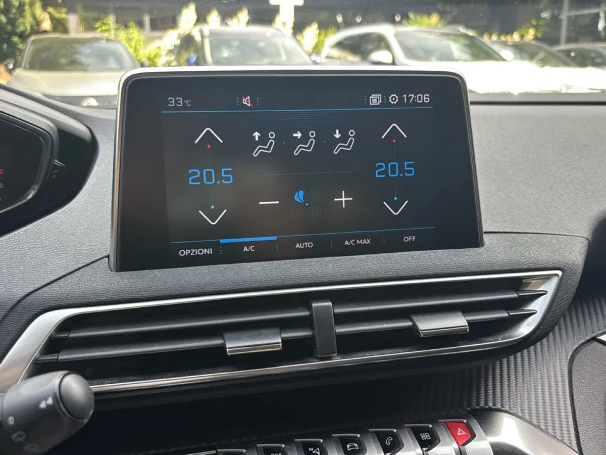 Peugeot 3008 usata a Bologna (9)
