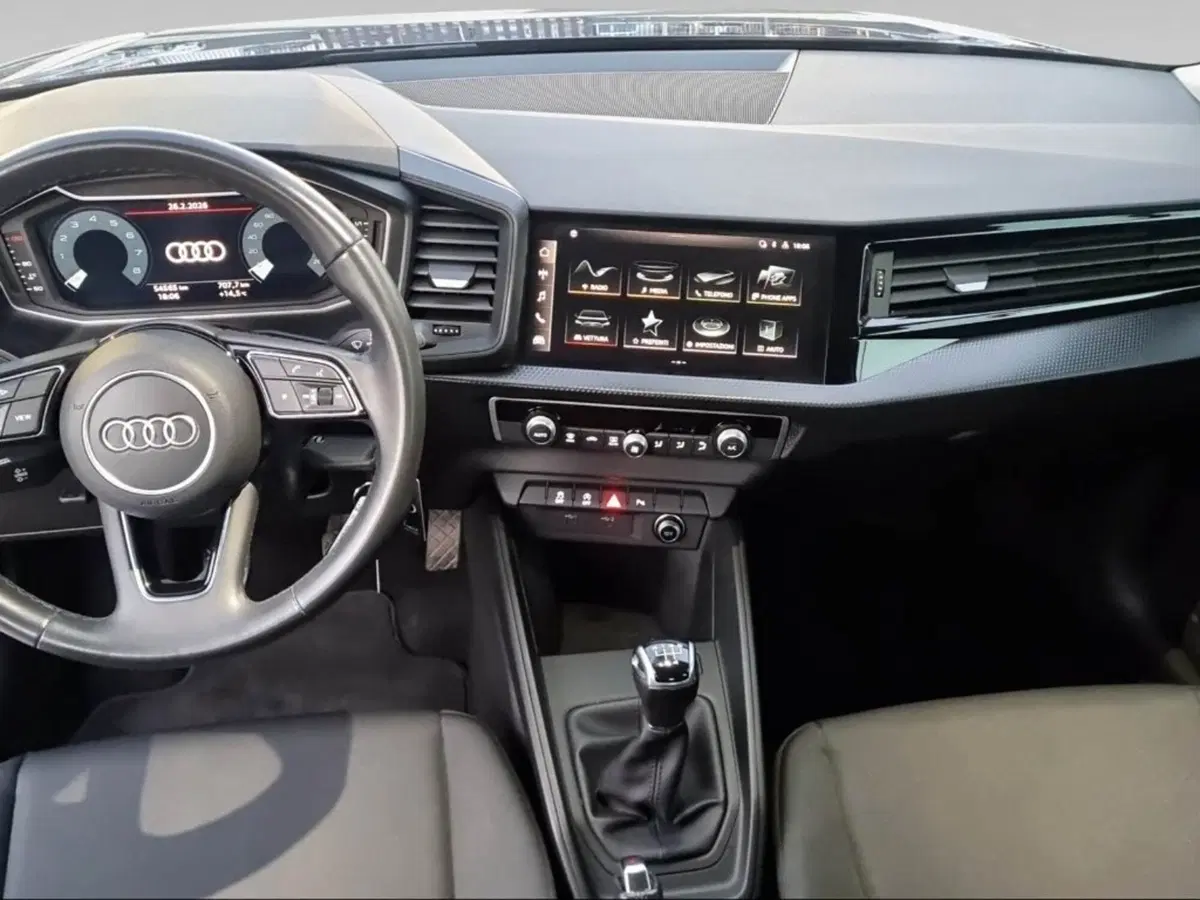 Audi A1 allstreet usata a Livorno (9)