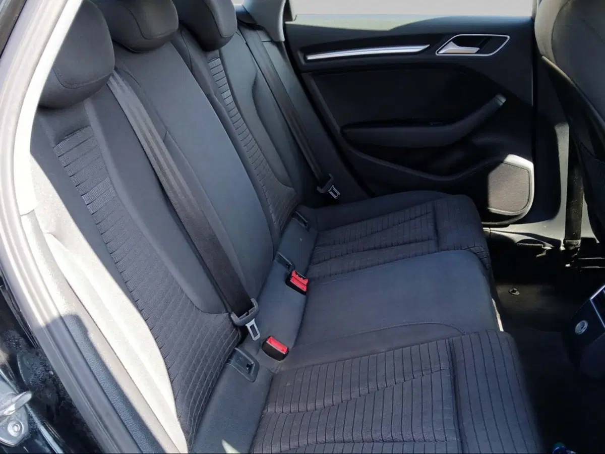 Audi A3 Sportback usata a Livorno (11)