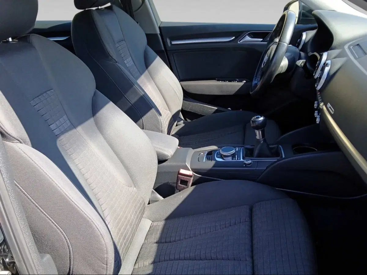 Audi A3 Sportback usata a Livorno (12)
