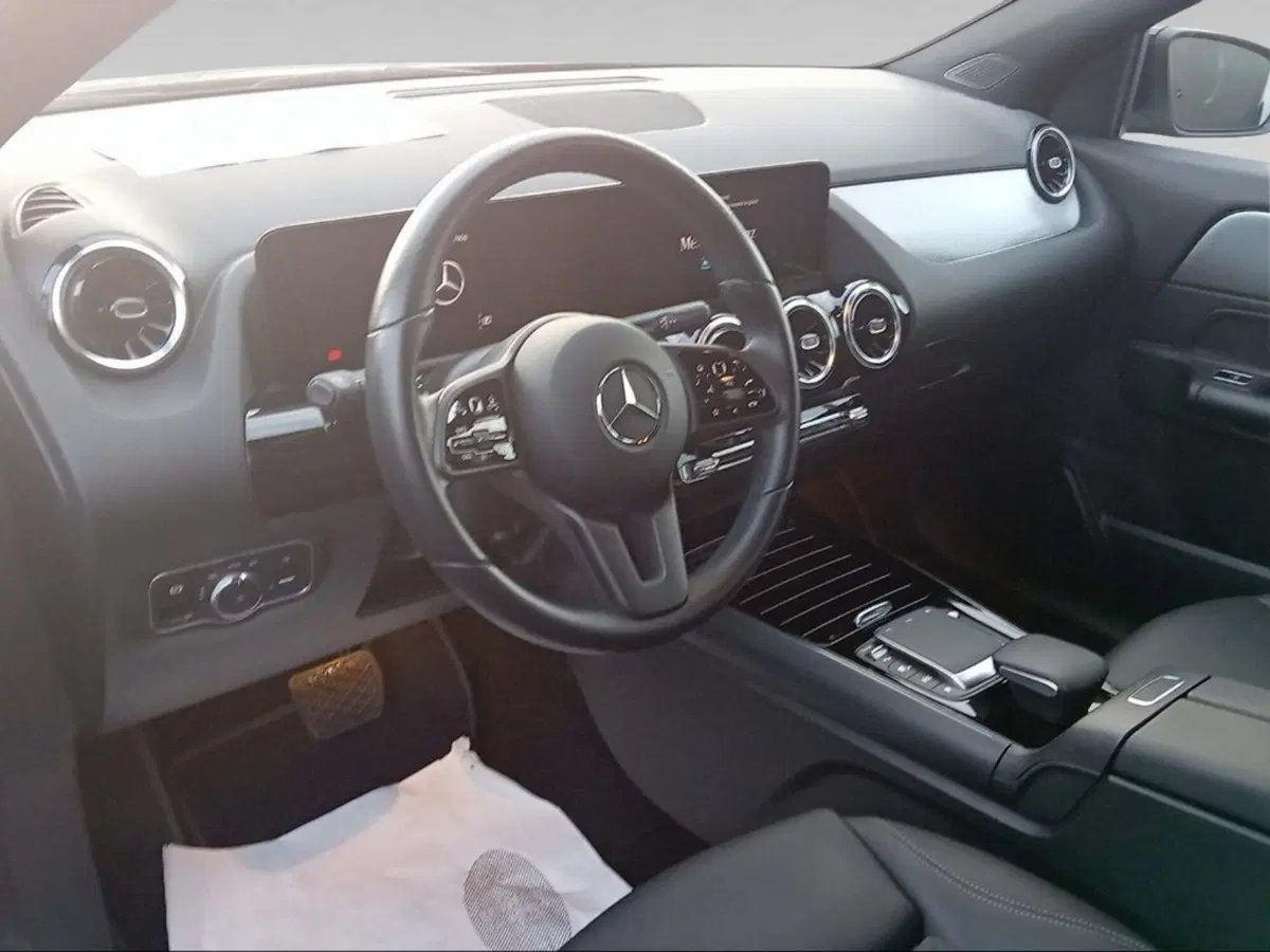Mercedes-Benz GLA SUV usata a Siena (9)
